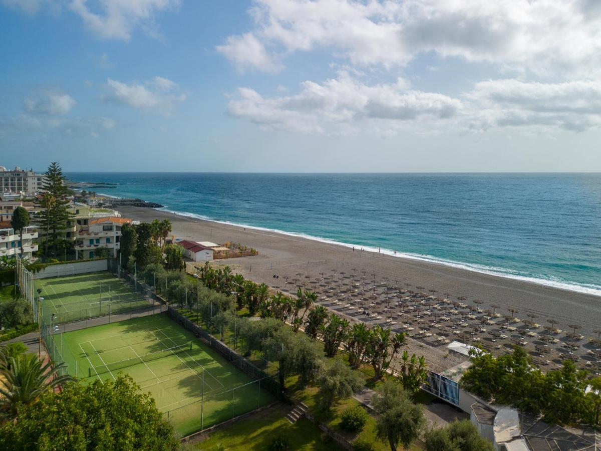 Unahotels Naxos Beach Sicilia Giardini Naxos Exterior photo